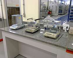 Bancada de laboratório Bancada de laboratório