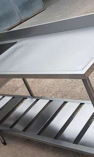 Mesa de manipulação inox Mesa de manipulação inox