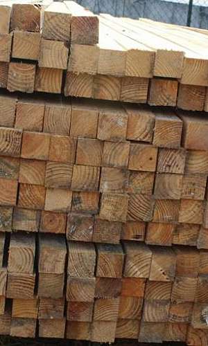 Pontaletes de Pinus Pontaletes de Pinus